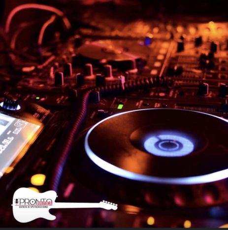 Dj set 1