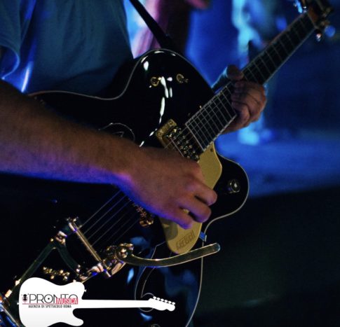 Live music 
