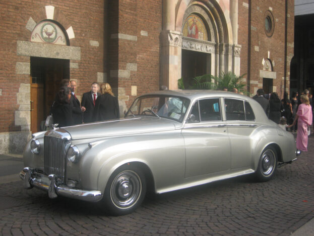 Bentley S1