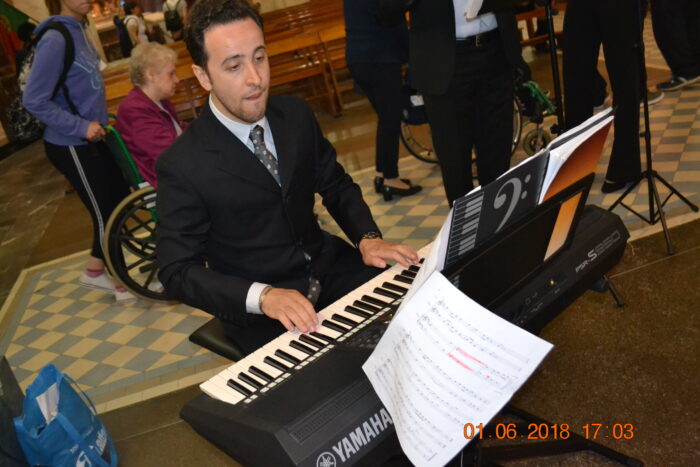 Messa solenne a Lourdes