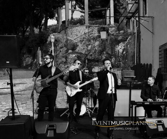 Trio Live