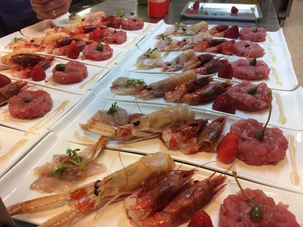 ANGELUCCI CATERING
