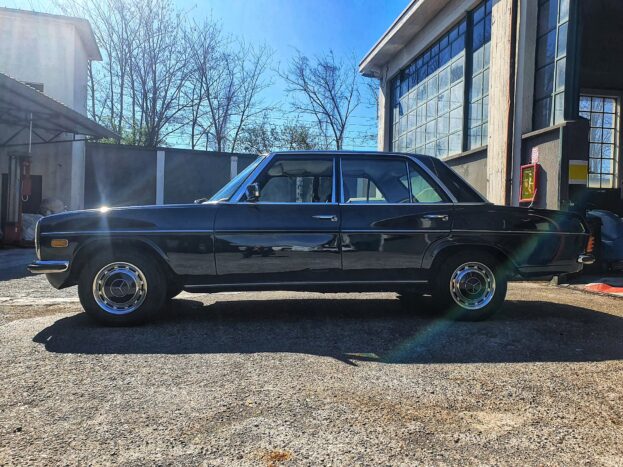 Mercedes 230.4 del 1974
