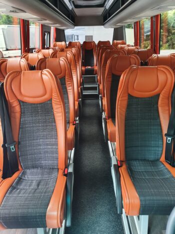 interno Iveco 26 posti