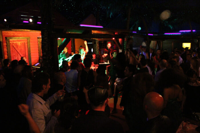 Band ballabili locale