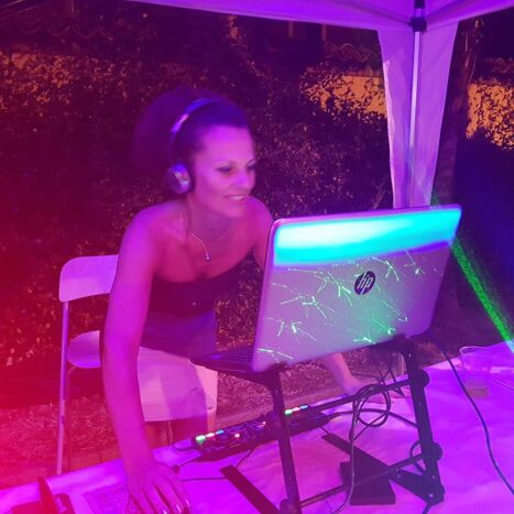 DJ SET