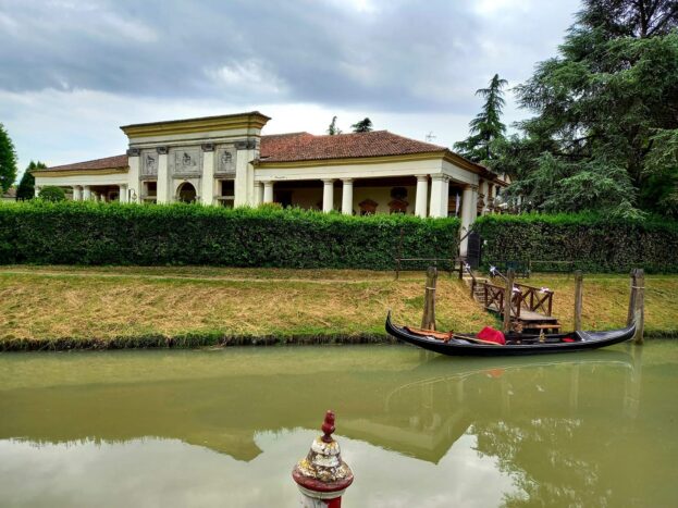 VILLA BARCHESSA VALMARANA