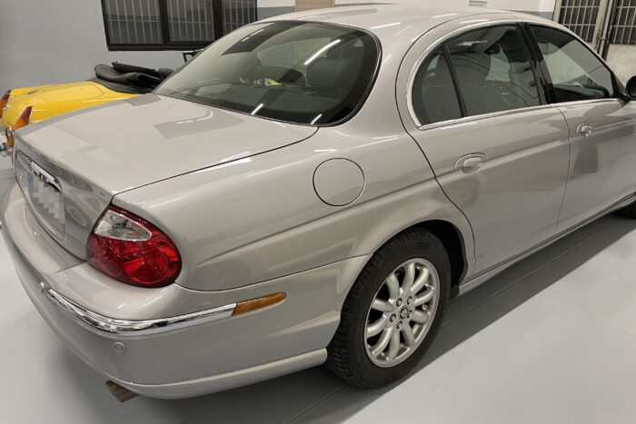 Jaguar S-Type