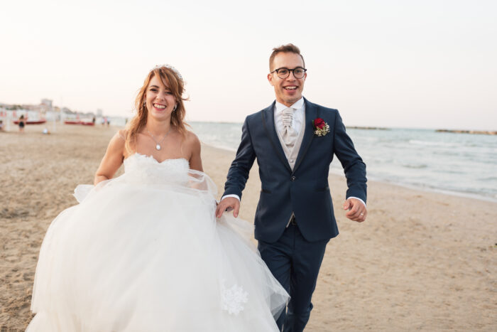 ritratto sposi spiaggia