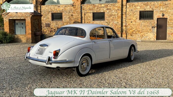 Jaguar Daimler MK II