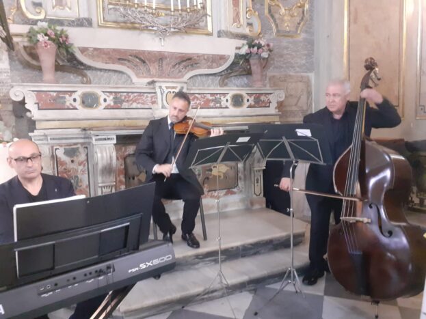 PROFESSIONAL QUARTET