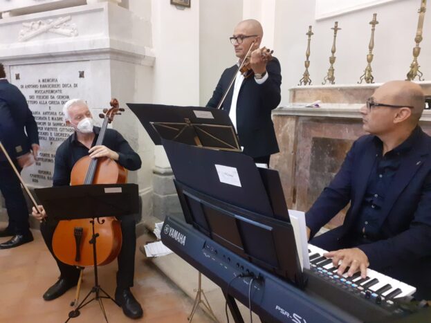 PROFESSIONAL QUARTET
