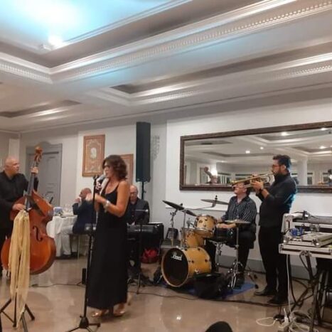 PROFESSIONAL QUARTET