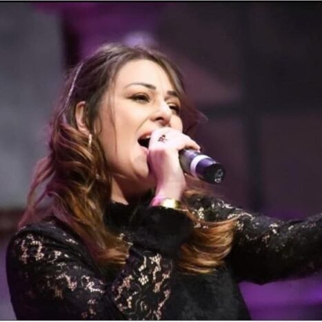 lucy singer