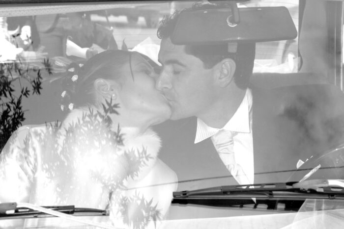 Il primo bacio da sposi