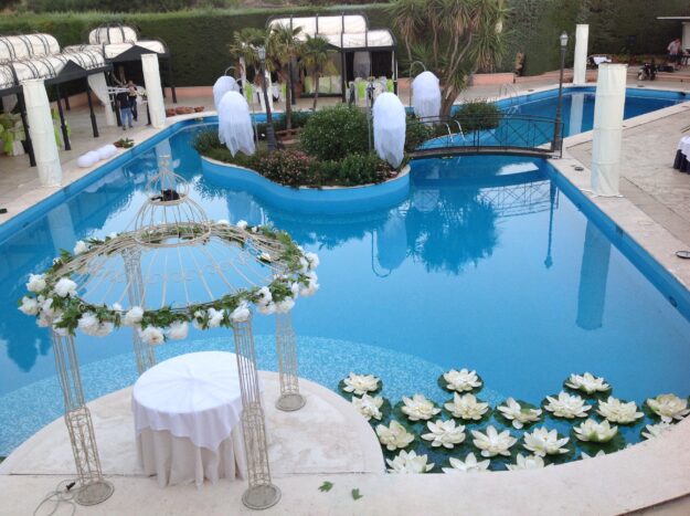 Sala bordo piscina
