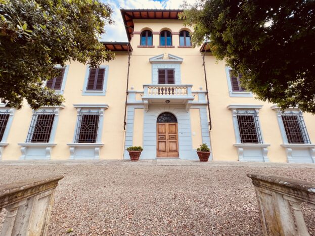 fronte Villa