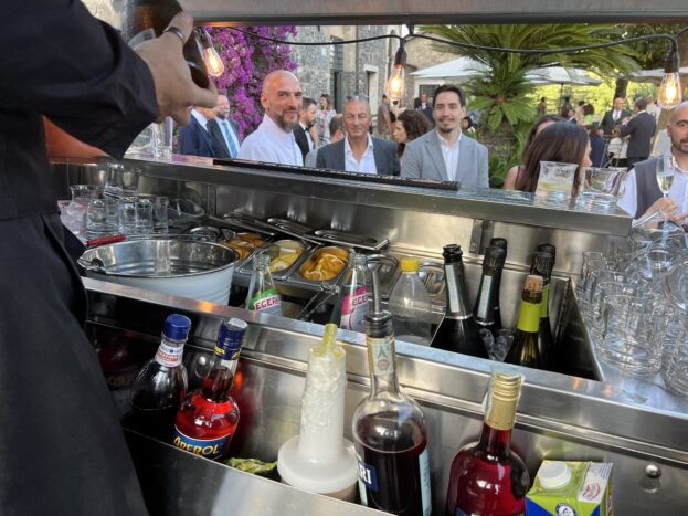 Bar mobile