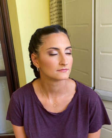 Makeup Testimone