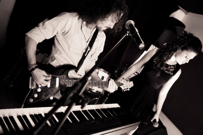 Live 2