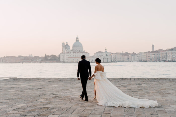 sposi al tramonto ve
