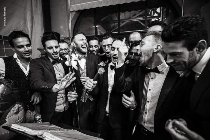 facciamo cantar i maschietti