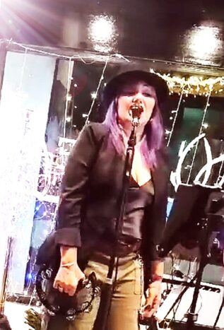 Amy  back to black 