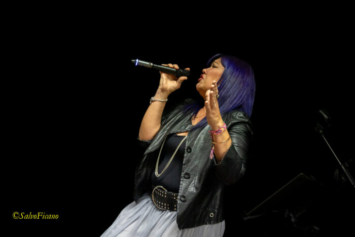 LadyV 