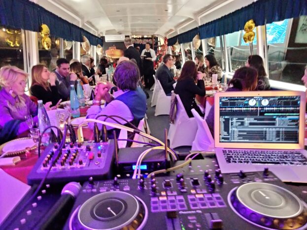 Partyboat