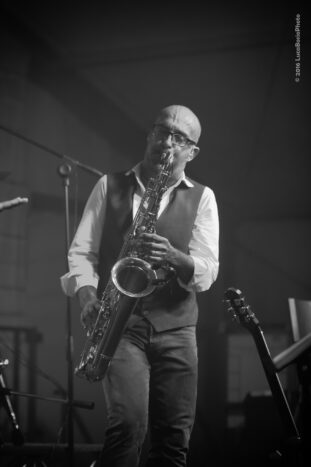 Solo sax