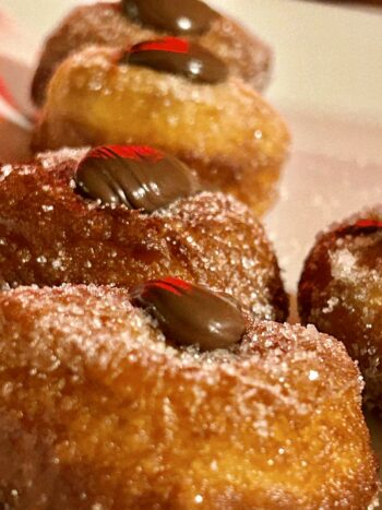 bomboloni caldi