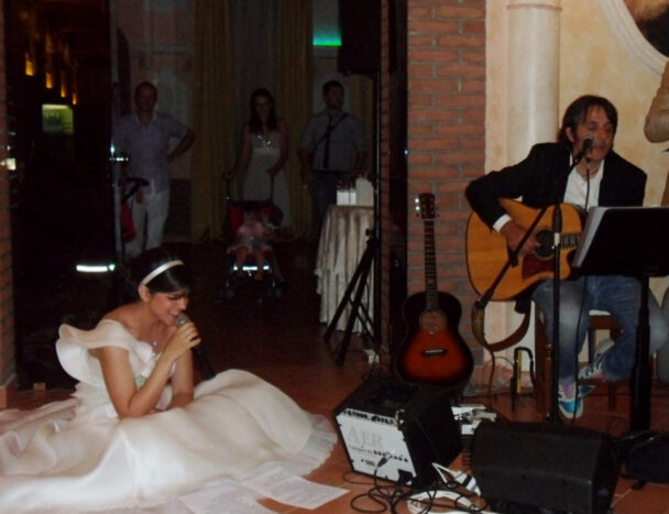 La sposa canta!