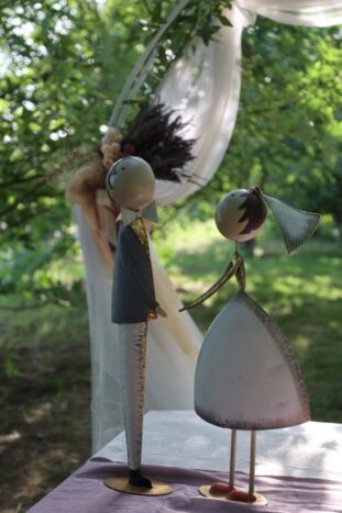 statuette