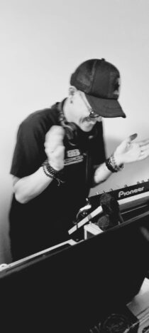 DJK DjGigiaKaraoke