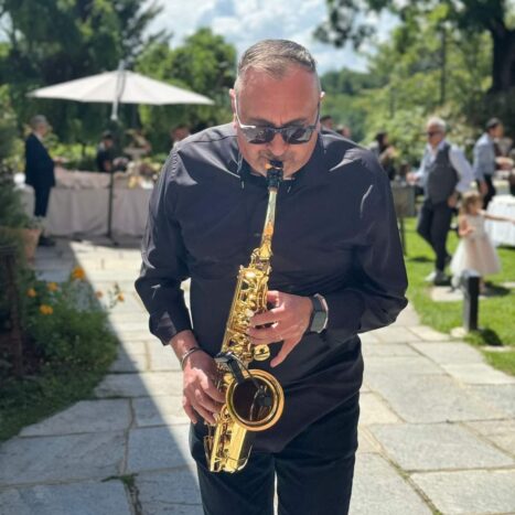 Lounge sax
