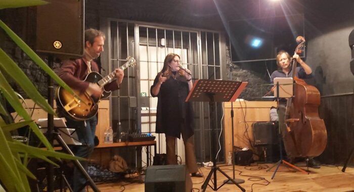 Trio Latin