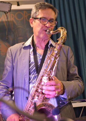 IL SAX CHE MERAVIGLIA