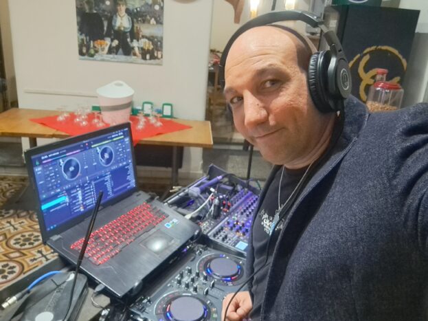 Dj service