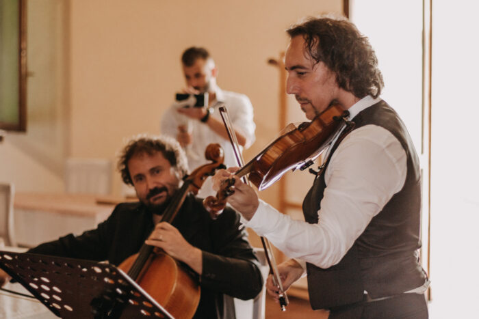 Khora duo1