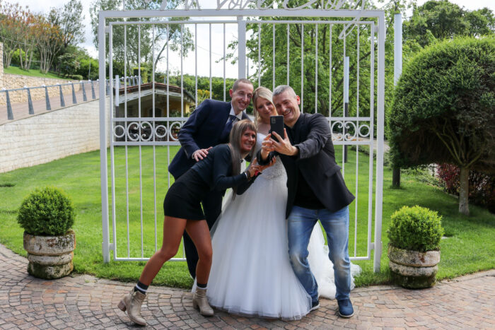 selfie con gli sposi