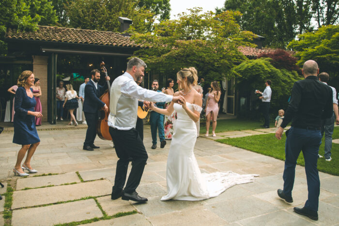 dance 