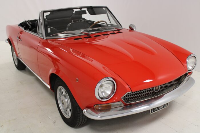 Fiat 124 Spider