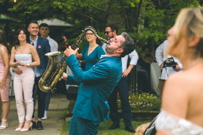 sax show