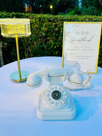 Audio guestbook
