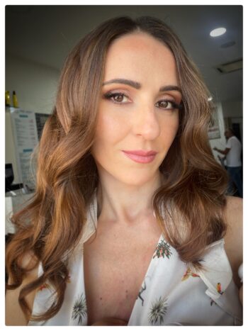 Makeup glamour