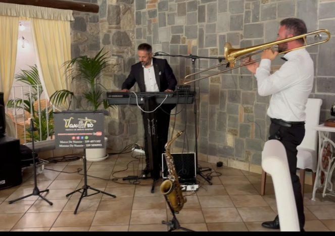 Voce Maschile e tastiera
