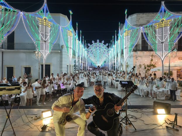 Total White party