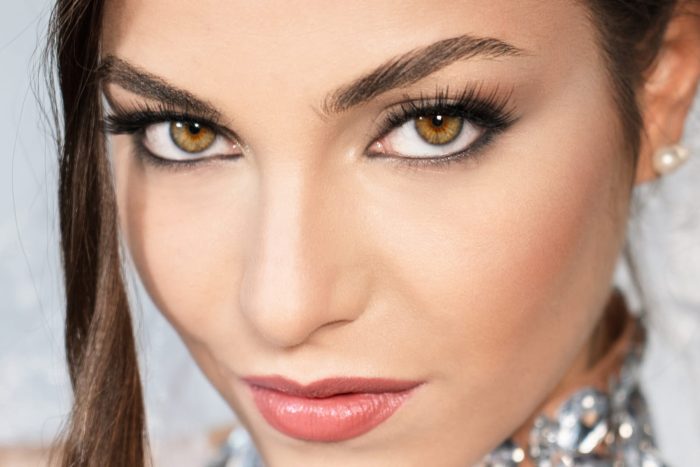 Claudia Make Up
