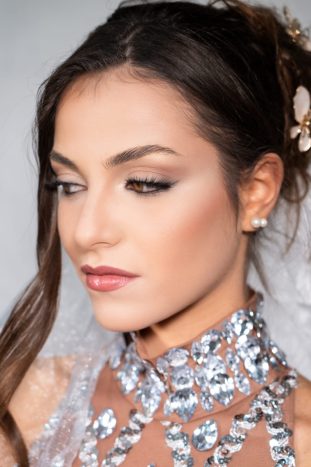 Claudia Make Up