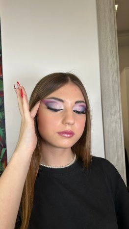 Claudia Make Up